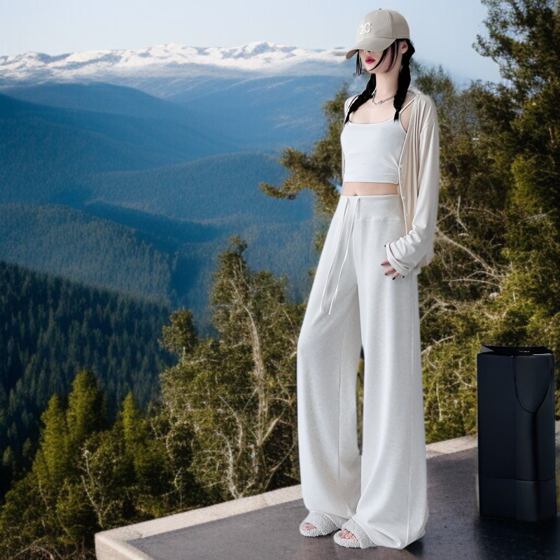 여성 하이웨스트 와이드 팬츠 착용 모습