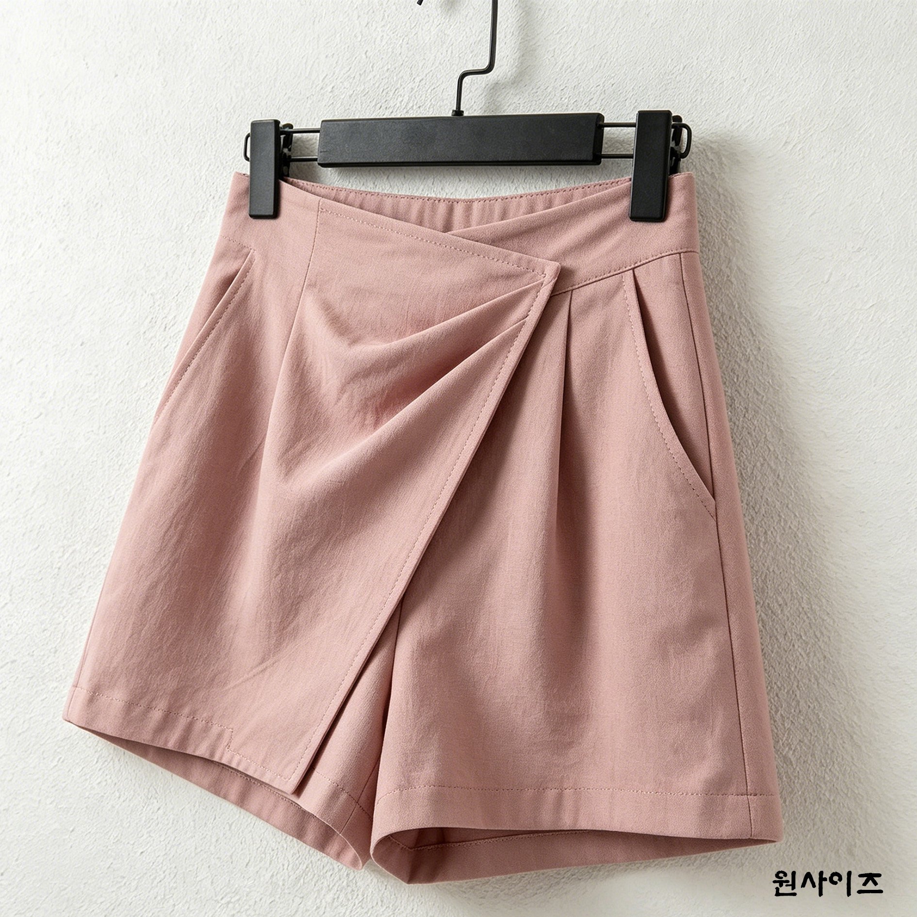 여성용 데일리 캐주얼 반바지 스타일링