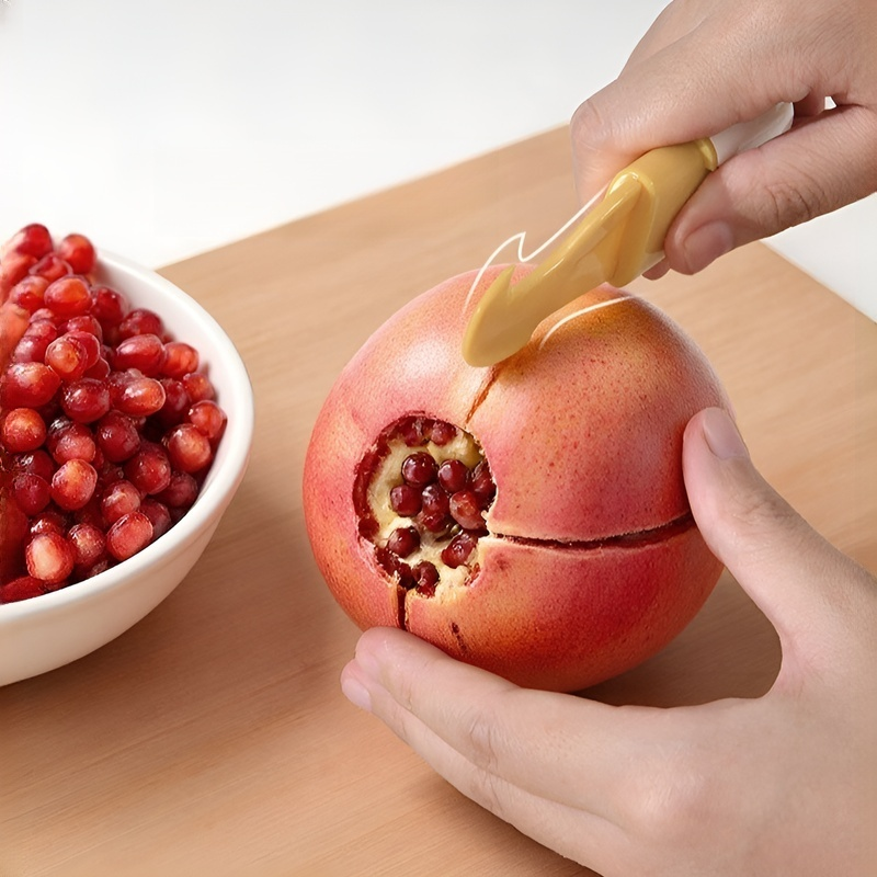 Multifunctional Orange Peeler