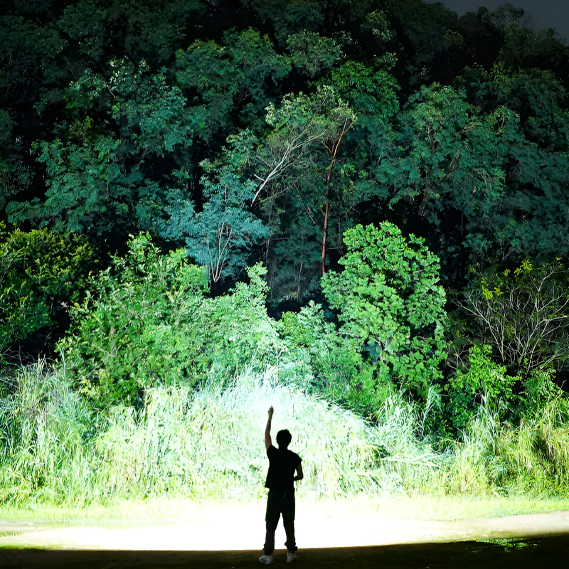 小型で携帯便利なキーホルダー型懐中電灯