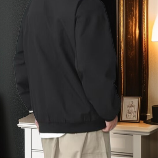 軽量メンズコートのフロントデザイン