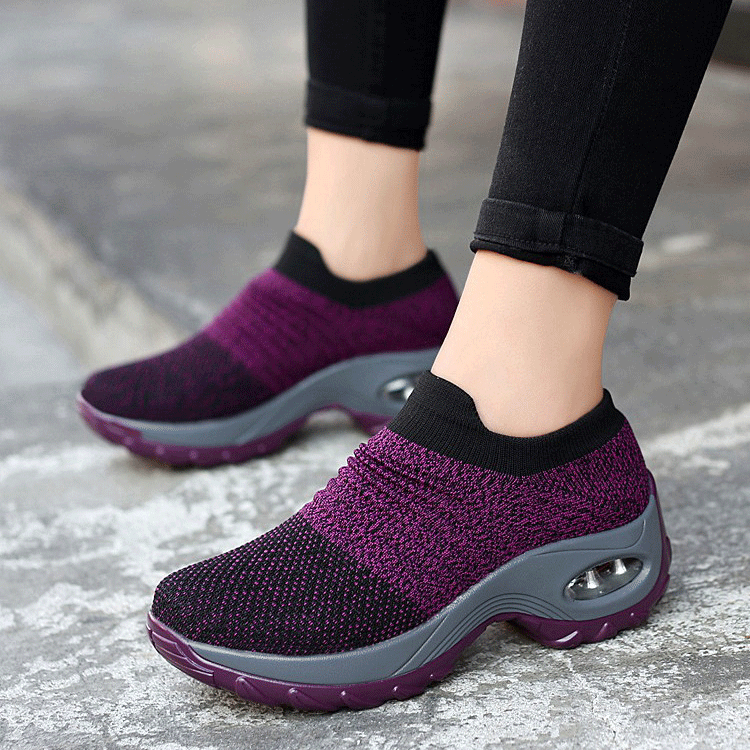 รองเท้ากีฬากลางแจ้ง