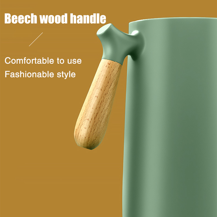 Large capacity vacuum hot insulation kettle