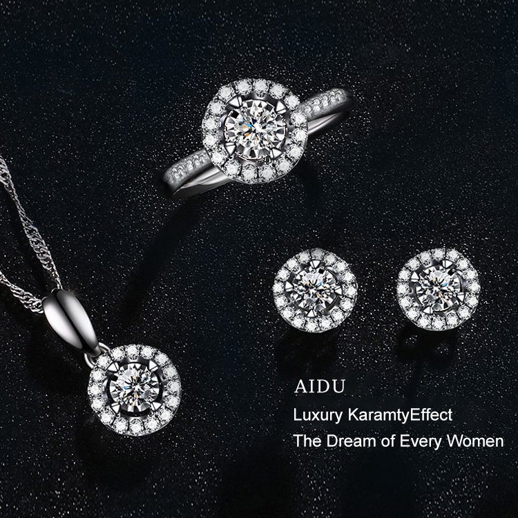 8 Heart and 8 Arrow Zircon 4-Piece Set