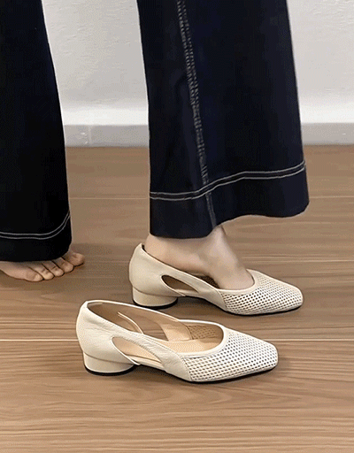 女性用スクエアトゥのフライニットシューズ