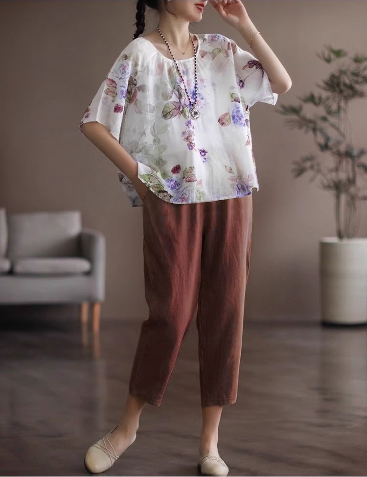 シンプルでお洒落な無地サルエルパンツ着用イメージ