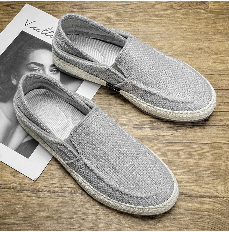 スタイリッシュなメンズスリッポン正面画像