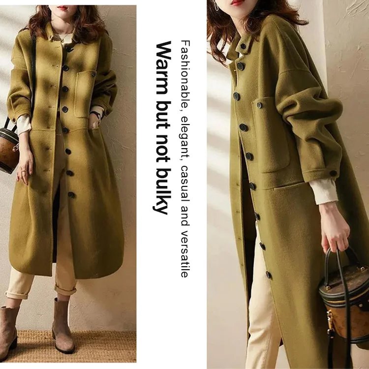 Chic woolen coat.