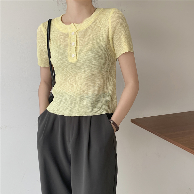 트렌디한 디자인의 여성 리넨 스웨터