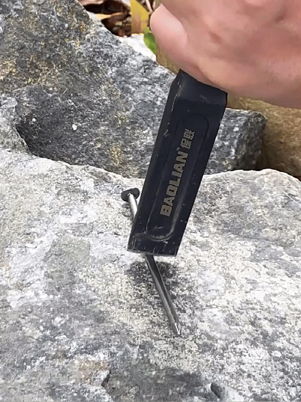 Industrial-grade forged flat chisel