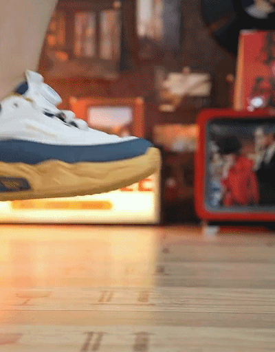 【新しい季節は、新しい靴とともに】