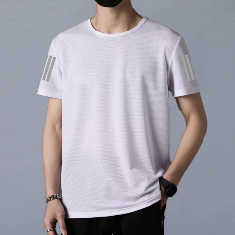 아이스 실크 소재로 시원한 남성 티셔츠