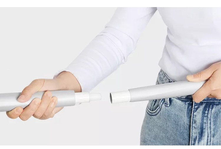 水拭き対応のモップクリーナーで床がピカピカ