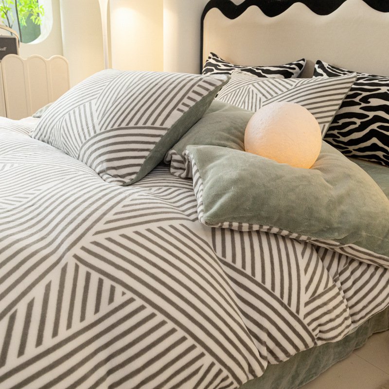 Flannel four-piece bedding set