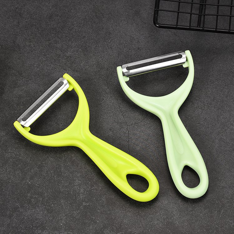 果物と野菜の皮むき器