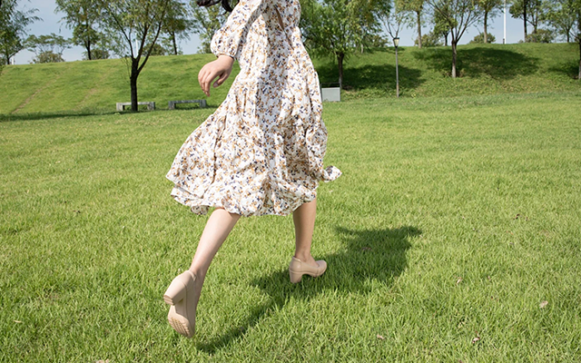 最新トレンド女性用靴通販｜おしゃれで歩きやすいシューズ特集,メンズ靴オンラインショップ｜ビジネスからカジュアルまで幅広く揃う,メンズトップス通販｜人気のTシャツ・シャツ・パーカーが勢揃い,スカート専門通販｜季節ごとの人気デザインをセレクト