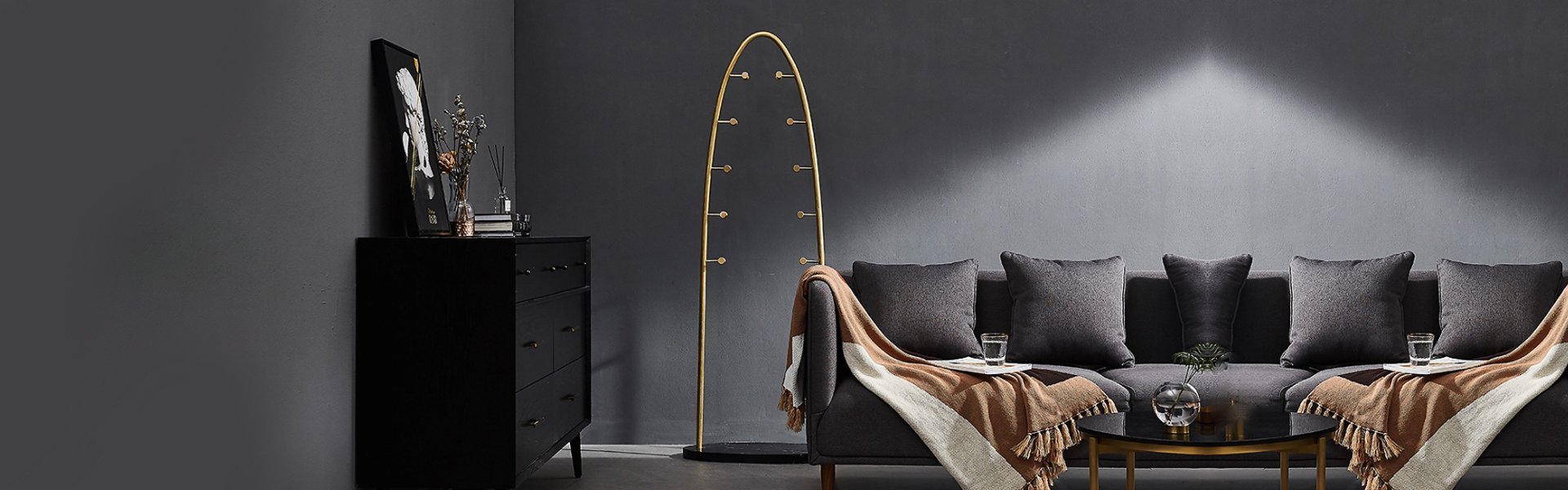 트렌디한 집안 필수품 온라인 쇼핑몰 추천,효율적인 청소를 위한 인기 청소용품 모음,다재다능한 공구세트 & 철물 쇼핑몰,최신 전자제품 온라인 베스트 쇼핑