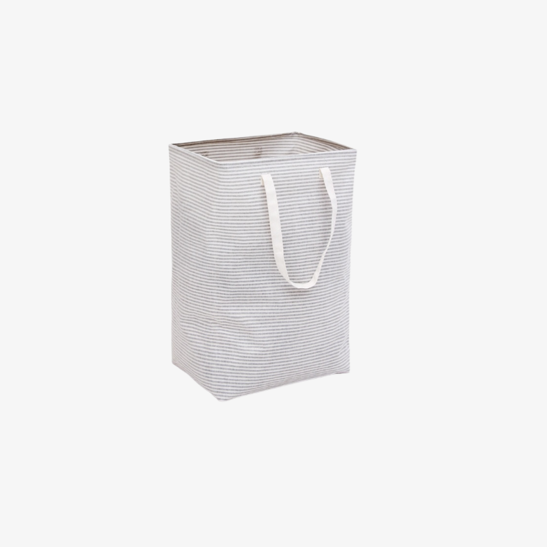 더러운 옷을 담을 수 있는 대용량 세탁 바구니