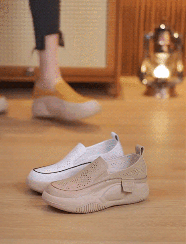 Thick-soled women's shoes