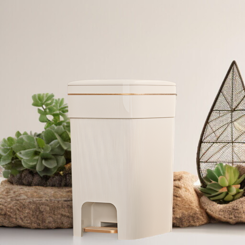寝室用大型ゴミ箱シンプルデザイン