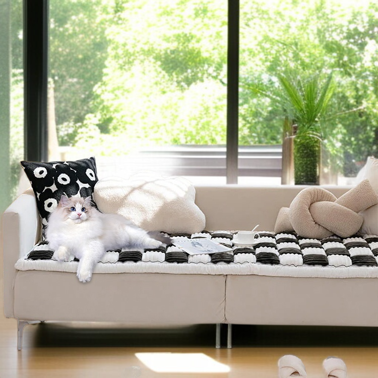 찐빵 스타일의 두꺼운 소파 매트