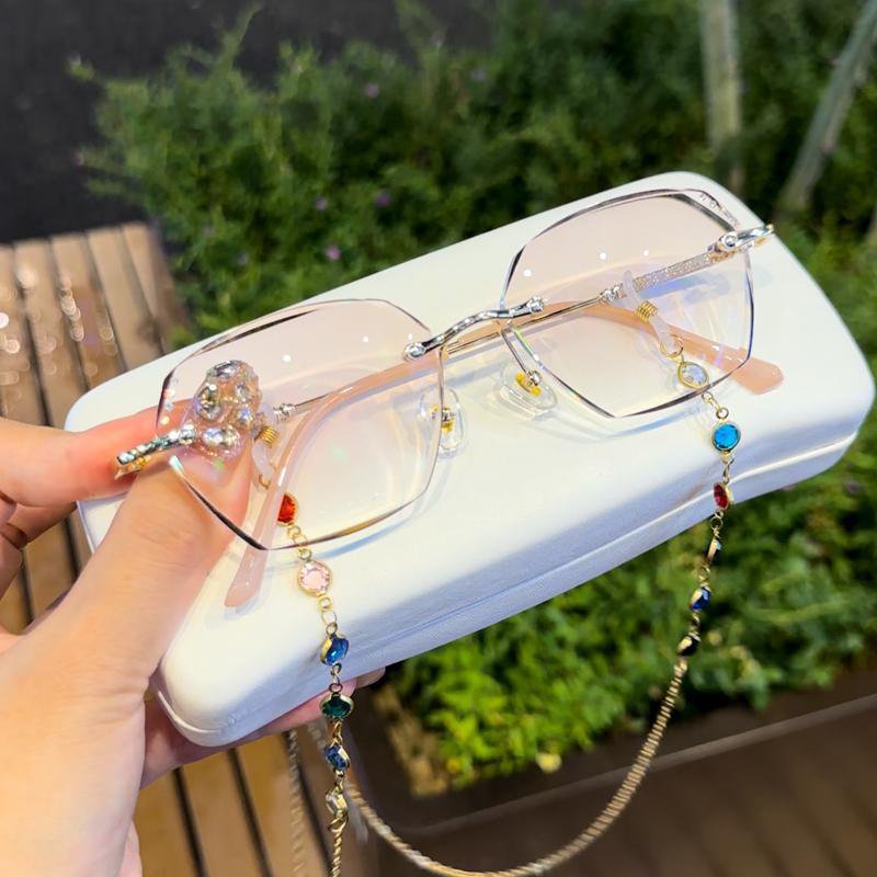 [체인 증정] 독일 블러셔 젊어 보이는 블루라이트 방지 돋보기 안경