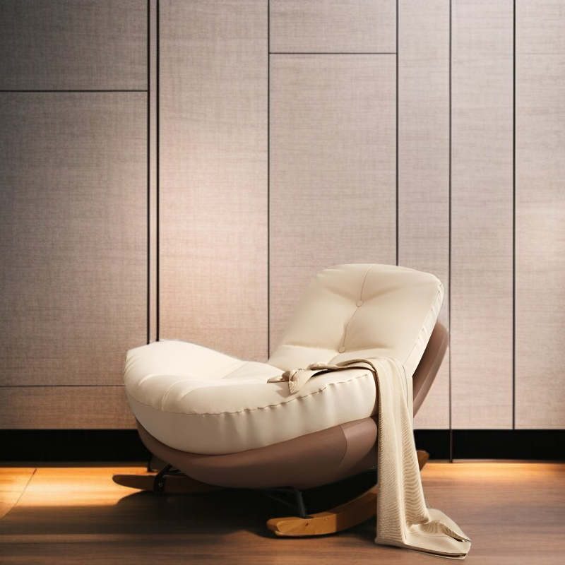 Moderner Relax Schaukelstuhl für Erwachsene auf dem Balkon