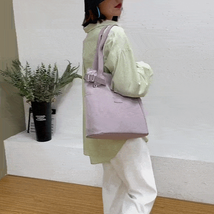 旅行や通勤に便利な手作りトートバッグ