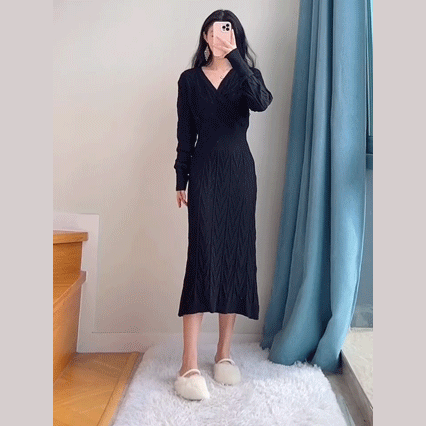 優雅V領針織連衣裙