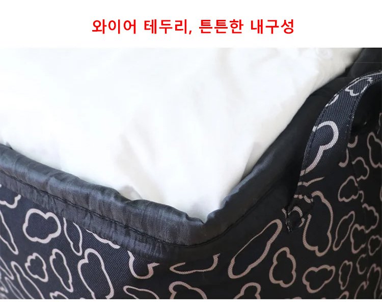 다양한 색상의 의류 이불 수납 주머니