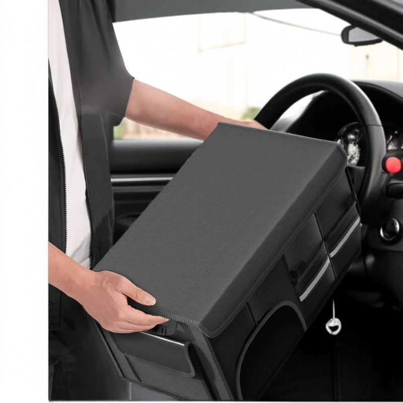 カーブーツ折りたたみ収納ボックスの全体画像