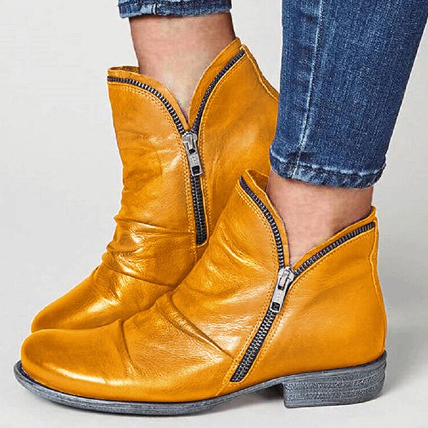 Chunky-heeled ankle boots with double-sided zipper
