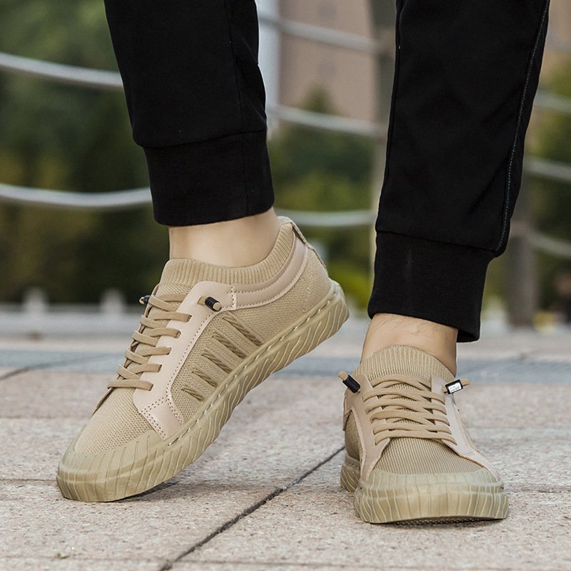 フライニットスニーカー