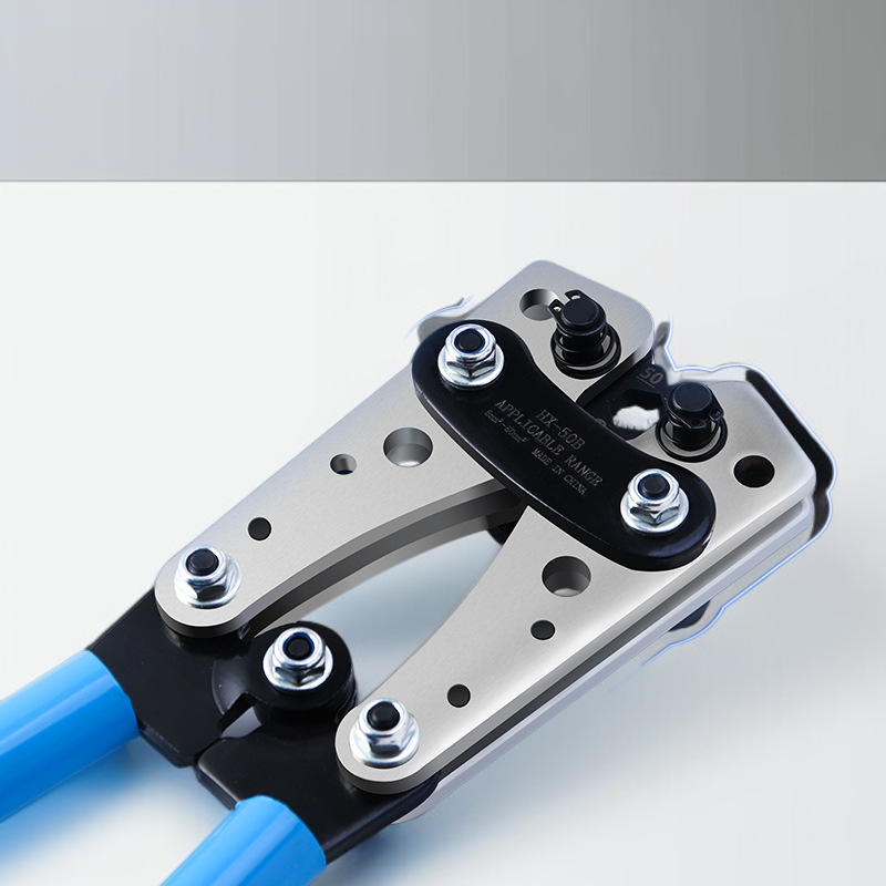 裸圧着ケーブルカッター使用イメージ