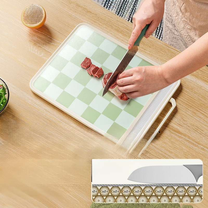 곰팡이 방지 기능이 적용된 스테인리스 도마