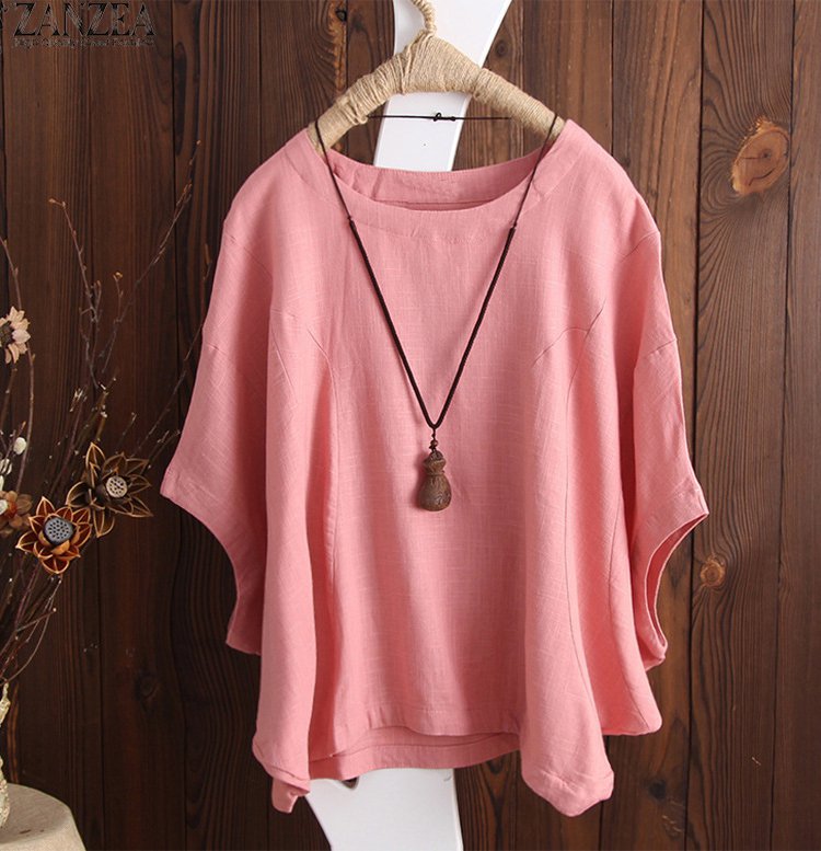 シンプルデザインのドルマンプルオーバー