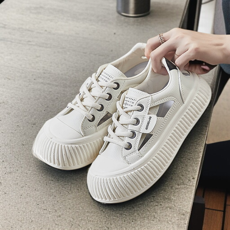 통기성 펀칭 디자인 디테일