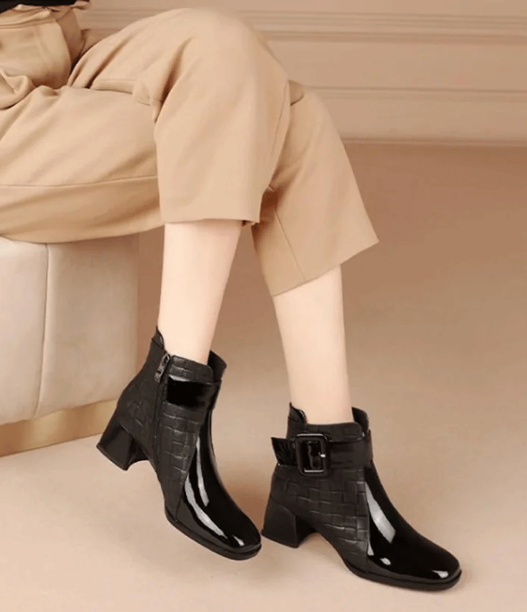 Pantofi dama cu cap patrat si toc gros