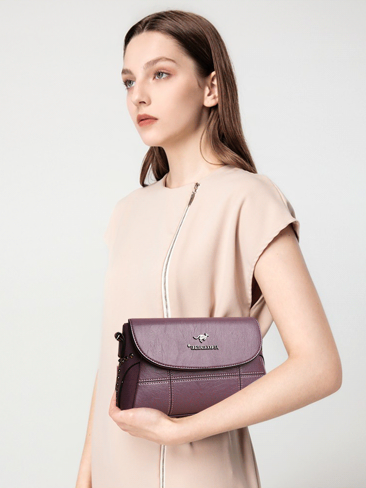 حقيبة كتف عصرية جلد ناعم من الماركة الإيطالية 