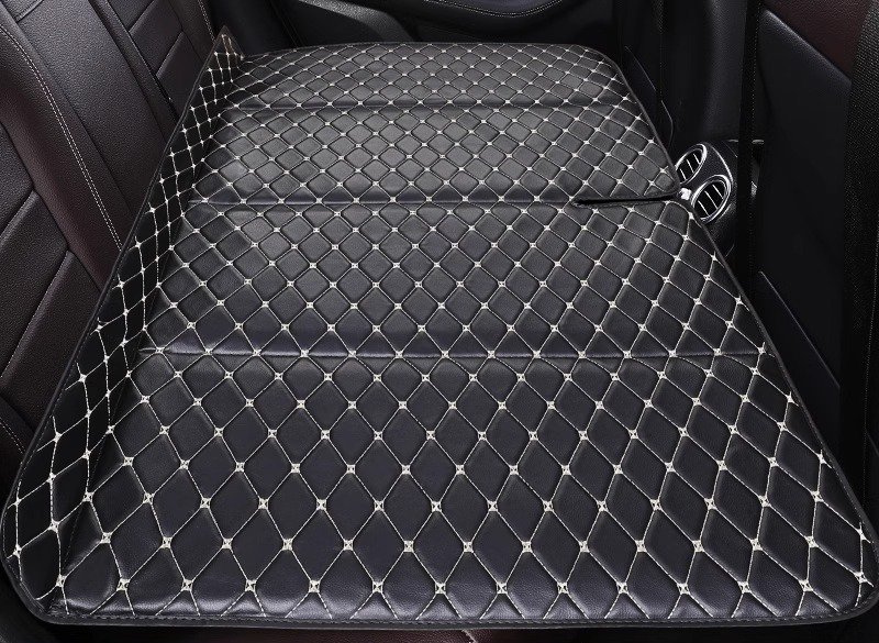 車中泊折りたたみマット