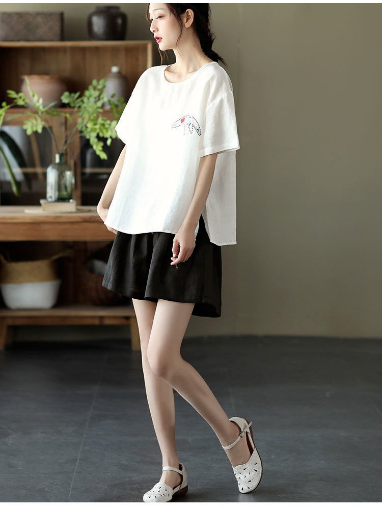 柔らかい生地感の綿麻パンツ