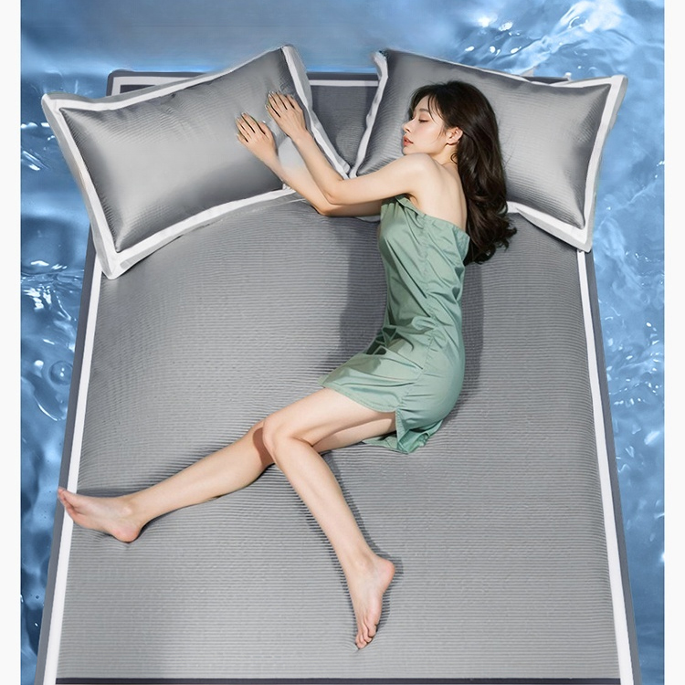 接触冷感アイスシルクマット