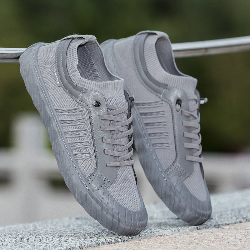 フライニットスニーカー