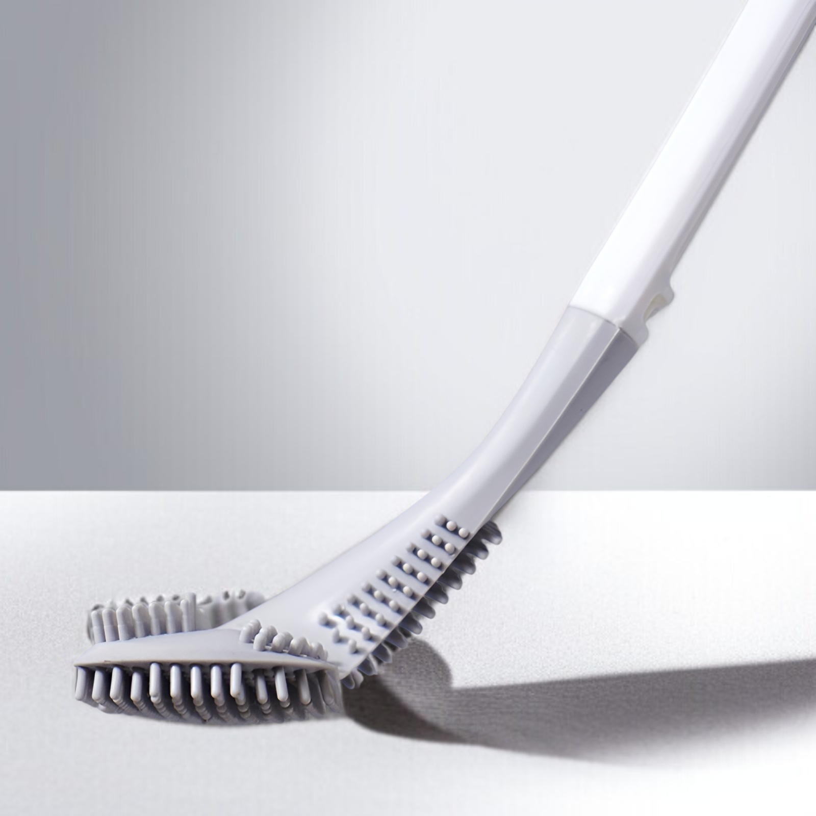 衛生的なトイレ掃除ブラシ